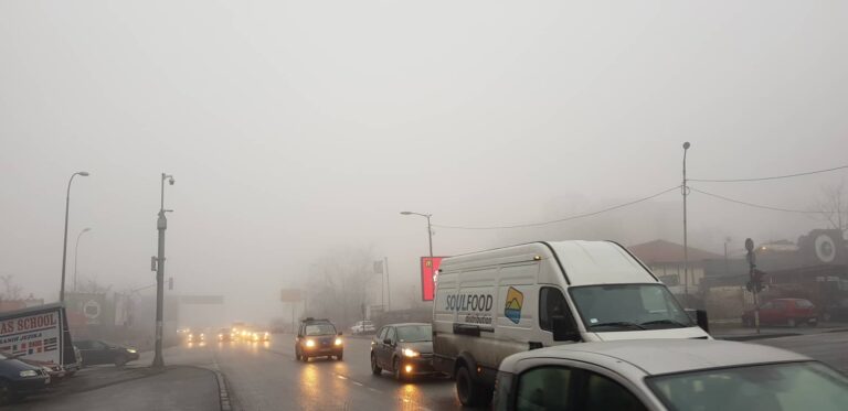 zagađenje-vazduha-bulevar-despota-stefana-29-novembar-magla