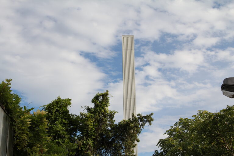 obelisk-brankov-most